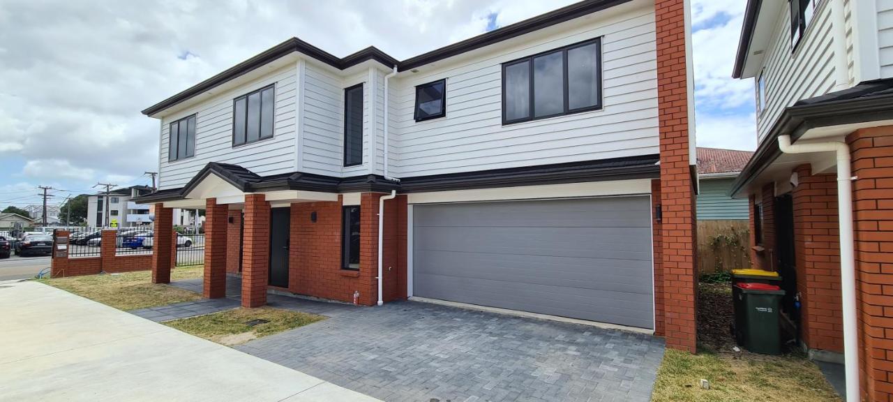 Kudos Business Suites & Airport Motel Auckland Exterior foto