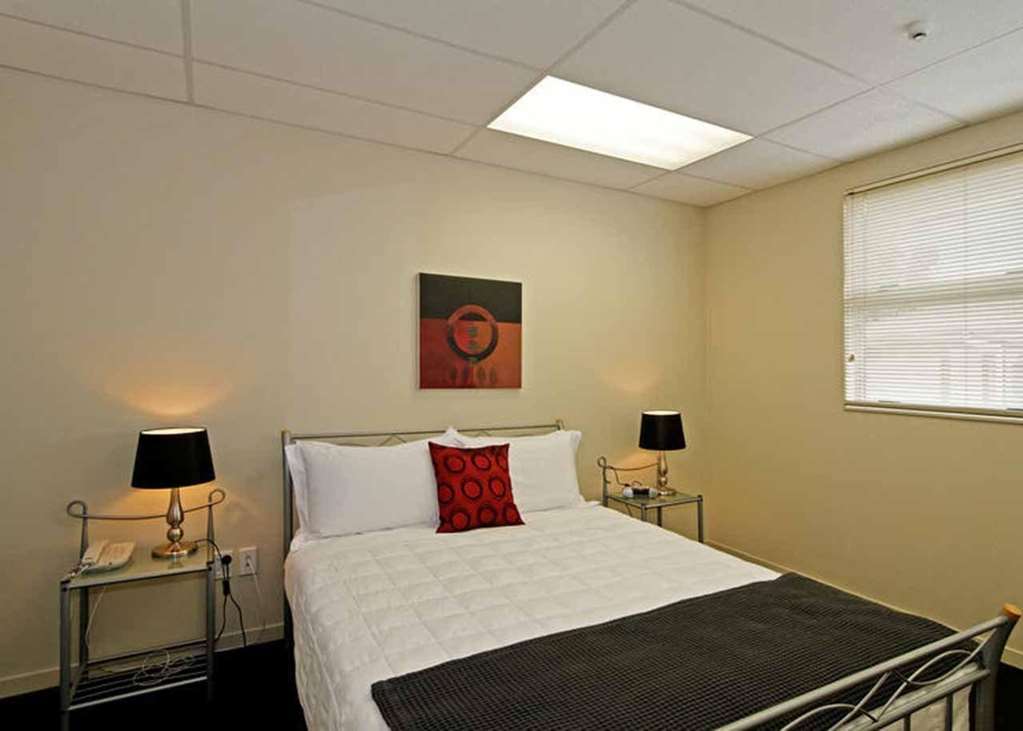Kudos Business Suites & Airport Motel Auckland Quarto foto